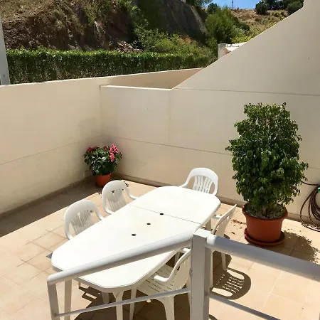 Castillo De Miramar Hébergement de vacances *