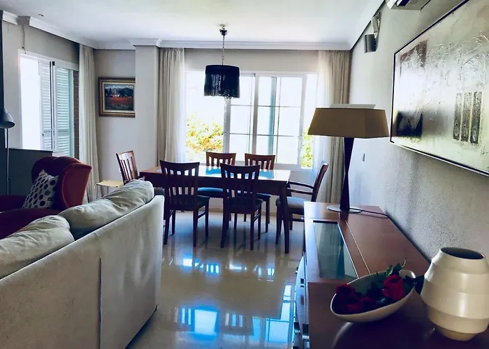 Castillo De Miramar Holiday home Fuengirola